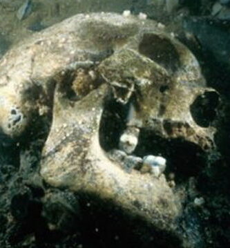 El ahogado del barco fantasma