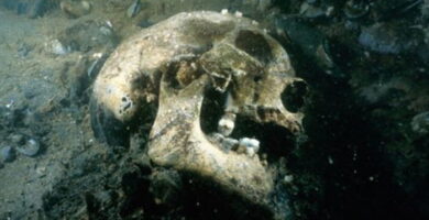 El ahogado del barco fantasma